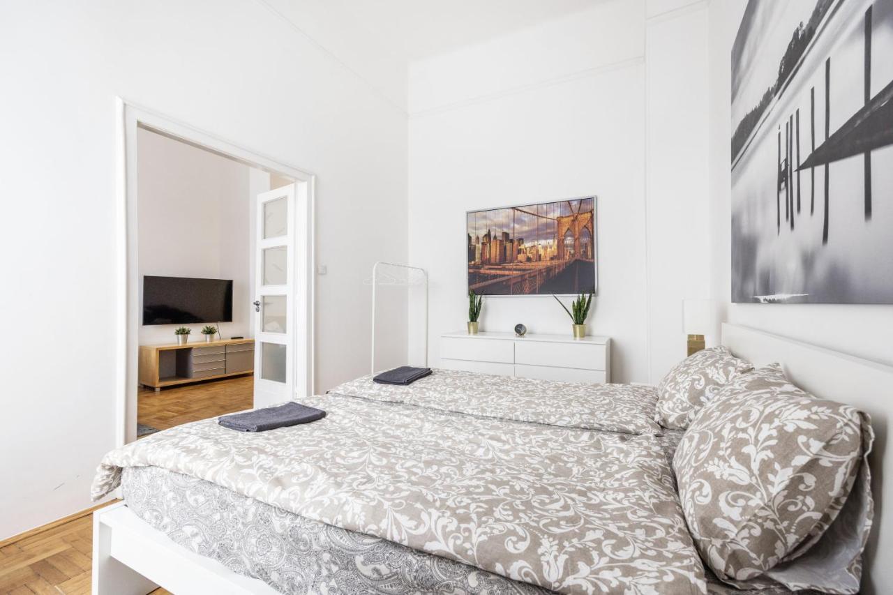 Elegant Apartment In Super Central Location Βουδαπέστη Εξωτερικό φωτογραφία